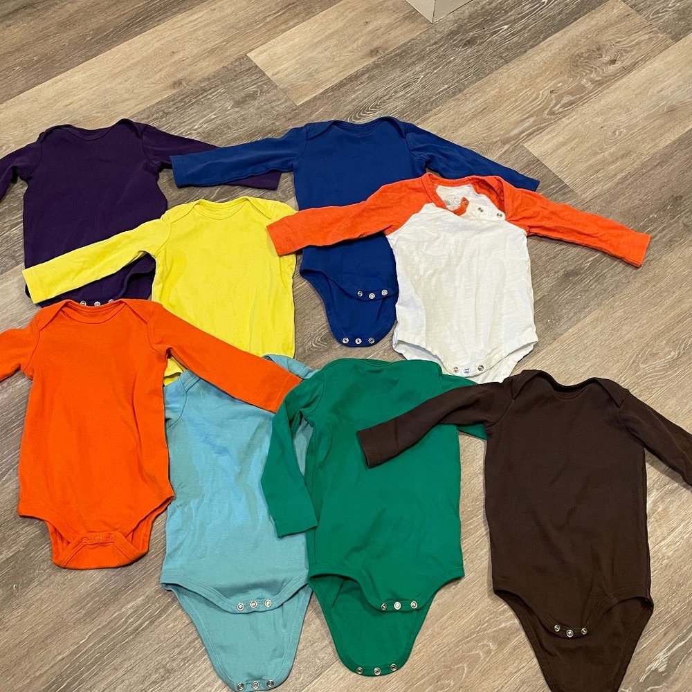 Bundle of Eight Primary Long-Sleeved Bodysuits 9-12